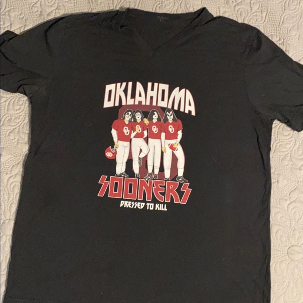 Kiss / Oklahoma Sooners T-shirt